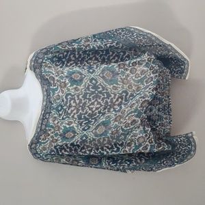 NWT Max Studio split sleeve printed top